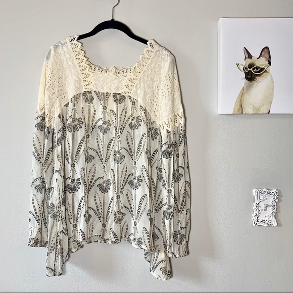 Anthropologie Tops - Anthropologie Floreat Cantana Boho Peasant Top